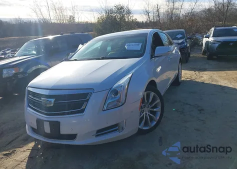 2017 Cadillac Xts Luxury from USA, damaged, VIN 2G61M5S32H9180681